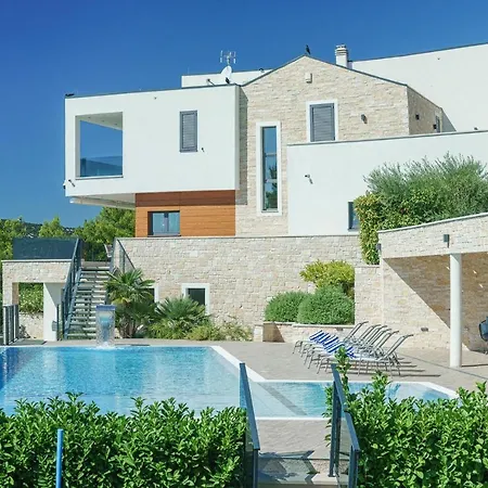 Feriehus Marko Tribalj