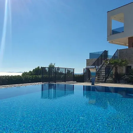 Feriehus Marko Tribalj