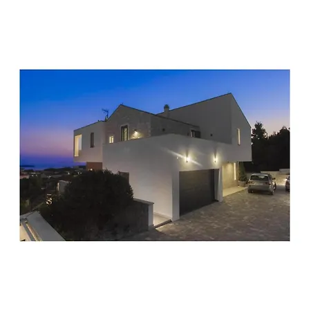 Feriehus Marko Tribalj